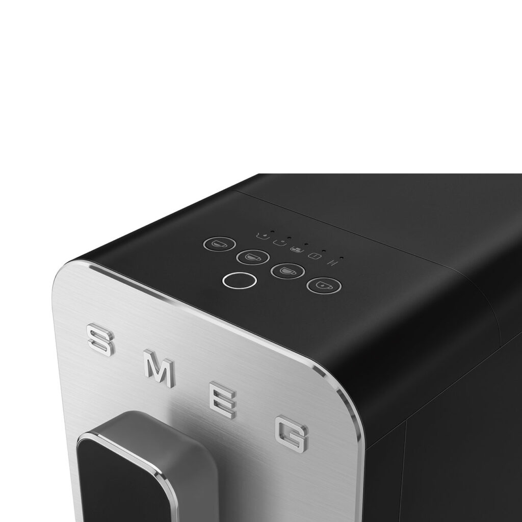 Smeg Compact automatic coffee machine - Image 4