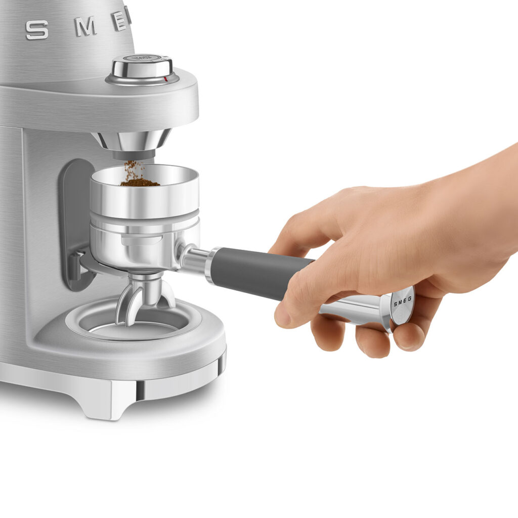 Smeg Mini Pro coffee grinder - Image 5