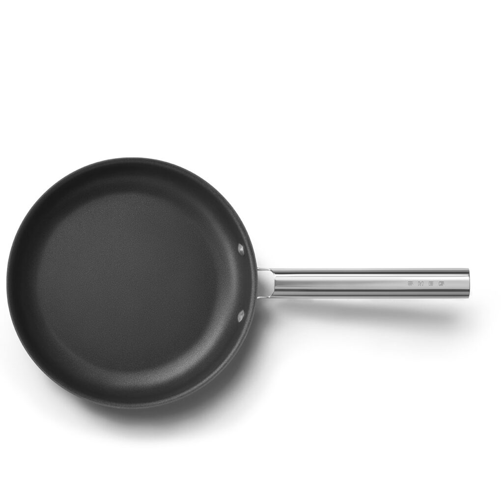 Smeg 26 cm non-stick frying pan - Image 3
