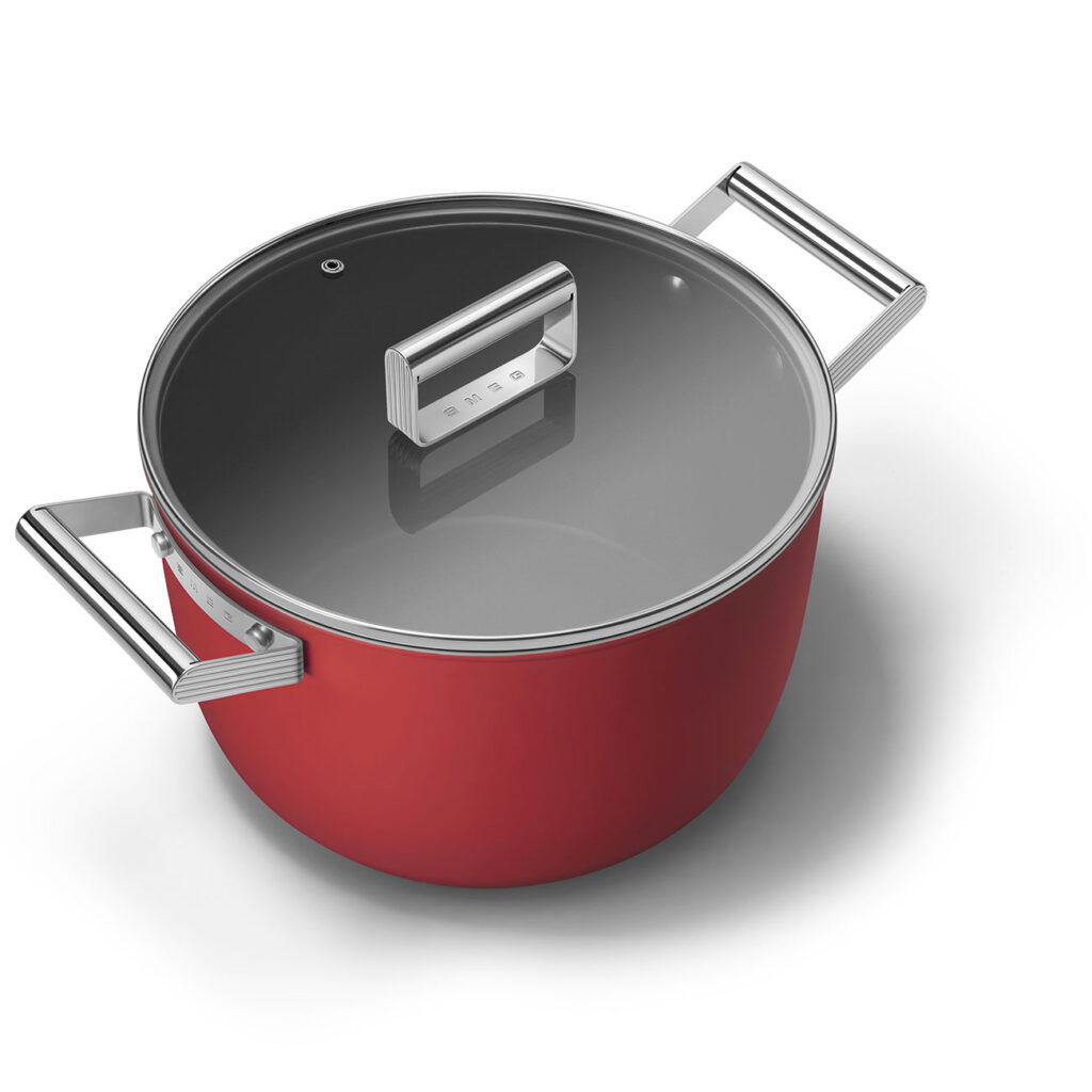 Smeg 26 cm non-stick casserole with glass lid - Image 5