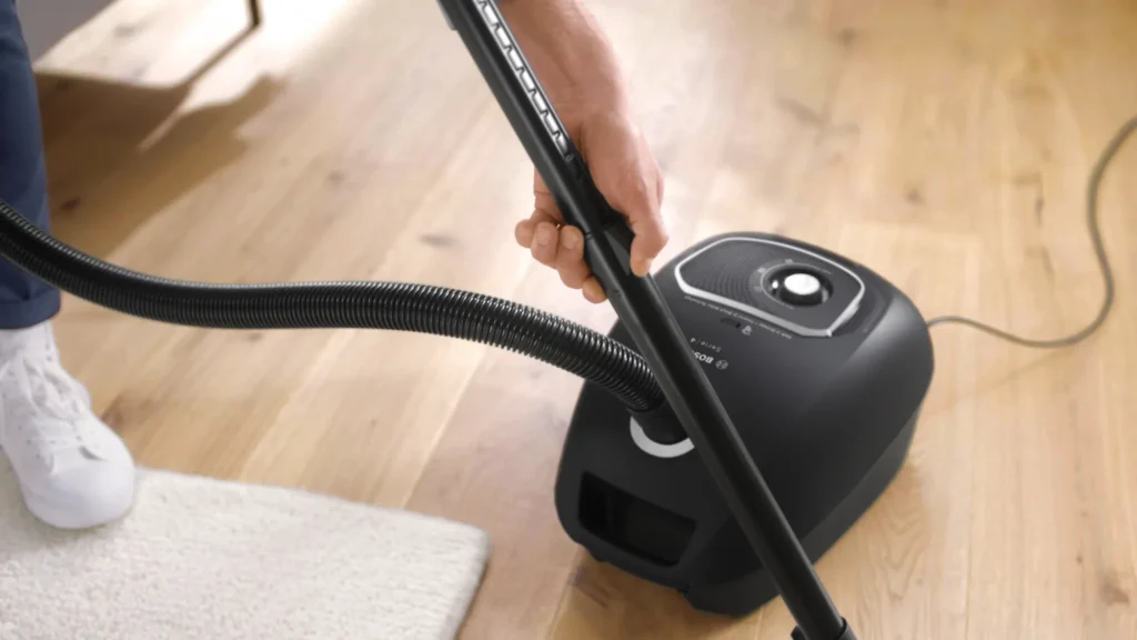 Bosch Serie 4 Aspirapolvere con sacco Nero - BGB41BA1 - Image 2