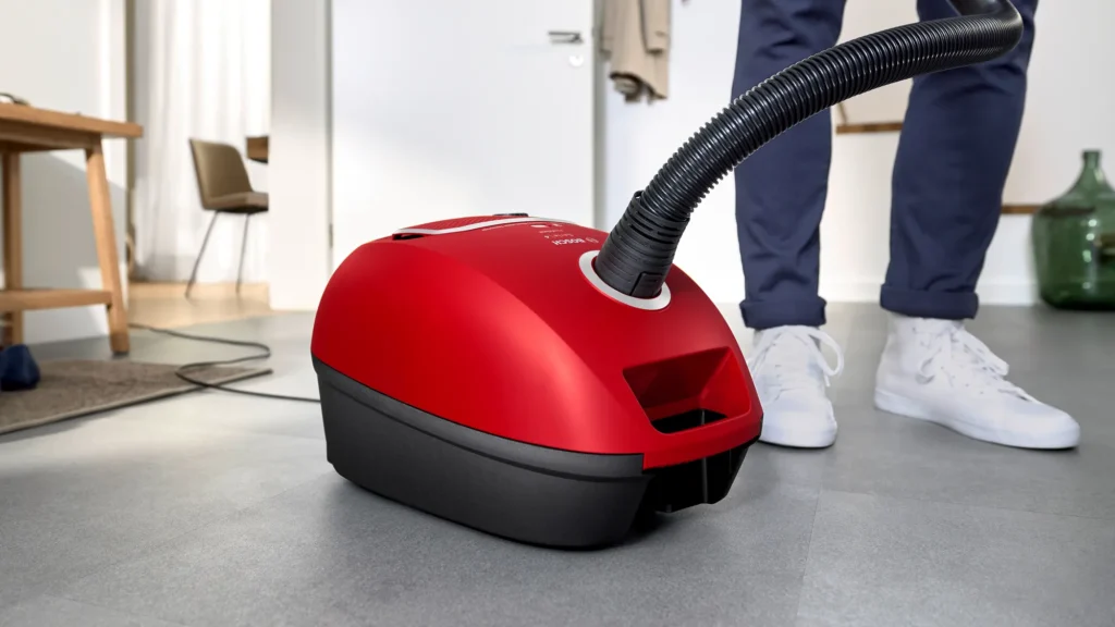 Bosch Serie 4 Aspirapolvere con sacco ProAnimal Rosso - BGB41PET1 - Image 2